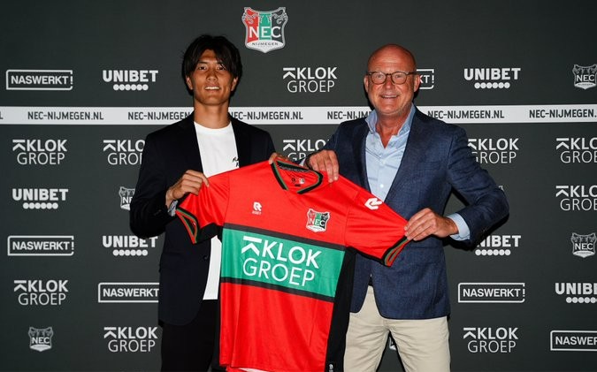 而随着他的 而随着他的