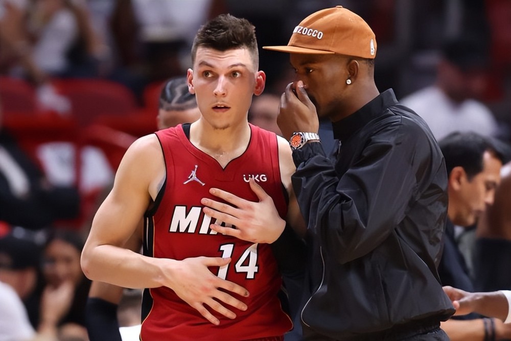 阵容补强与 阵容补强与